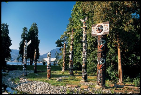 Vancouver-Stanely-Park-Totem