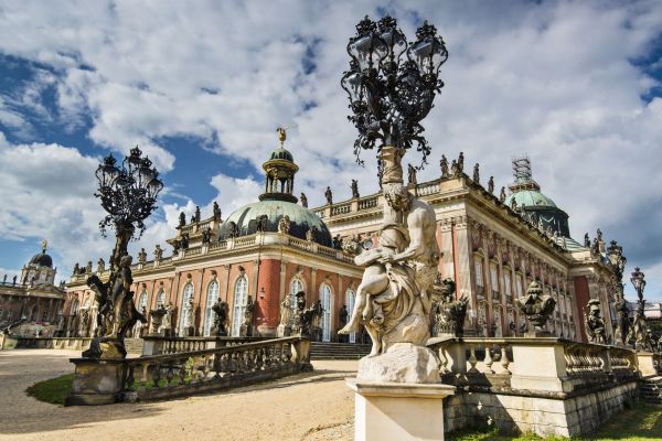 Potsdam-Neues-Palais-Schloss-Sanssouc