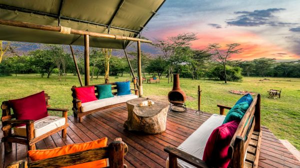 Secluded-Africa-Instinct-of-the-Mara-Lodge-Lounge