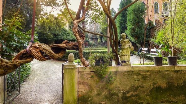 Giardini-Palazzo-Nani-Bernardo