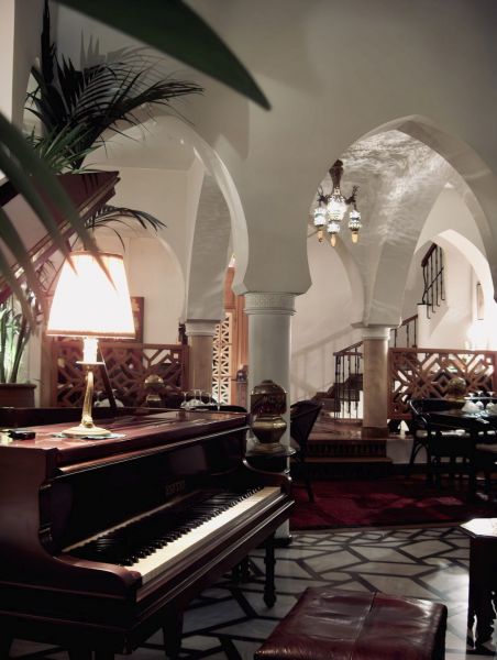 Casablanca-Ricks-Cafe