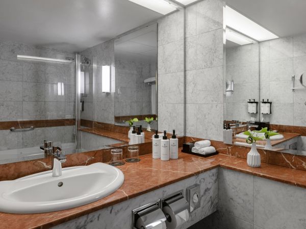 Hotel-Sofitel-Classic-Zimmer-Bad