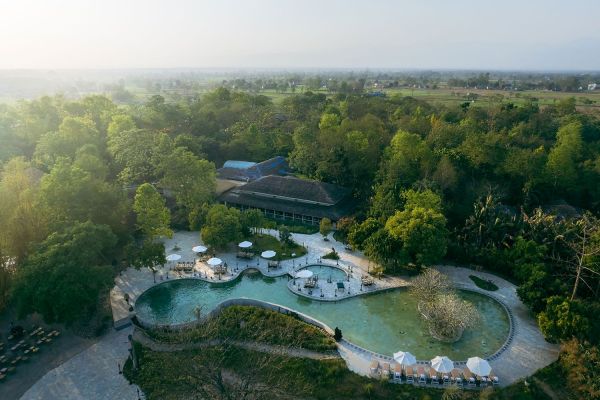 Chitwan-Barahi-Jungle-Lodge