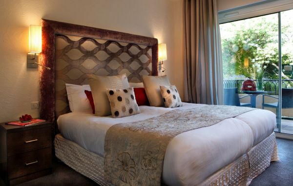 Nizza-Hotel-La-Pérouse-Zimmer