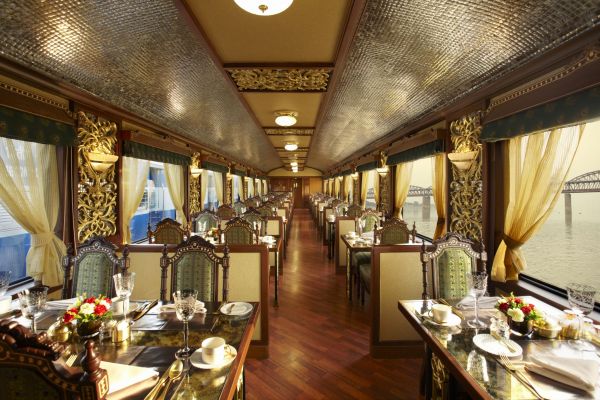 Maharajas_Express-Restaurant