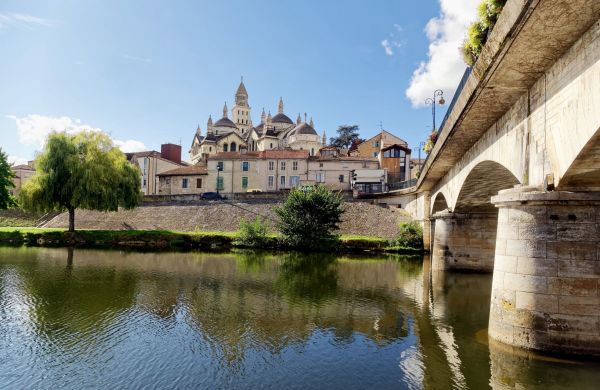 Perigueux-Blick-auf-Kathedrale