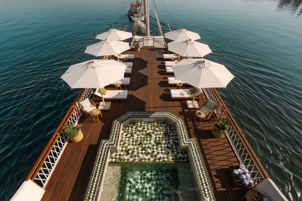Dahabiya-Gaia-Sonnendeck-Pool©Magic-Arabia