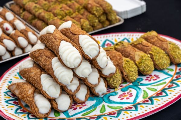 Cannoli©shutterstock
