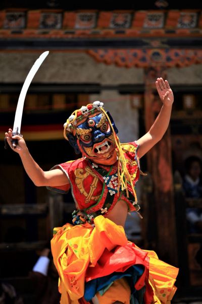 Bhutan-Maskierter-Tänzer©shutterstock