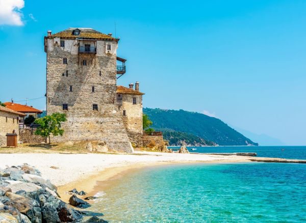 Chalkidiki-Ouranoupolis-Byzantinischer-Turm©shutterstock