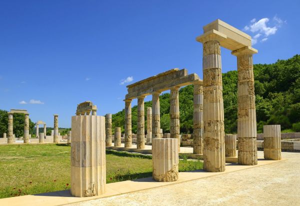 Vergina-Palast-von-Aigai©shutterstock