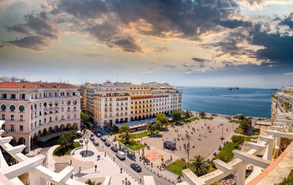 Thessaloniki-Aristoteles-Platz©iStock