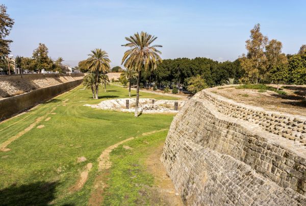 Nikosia-Venezianische-Mauern©shutterstock