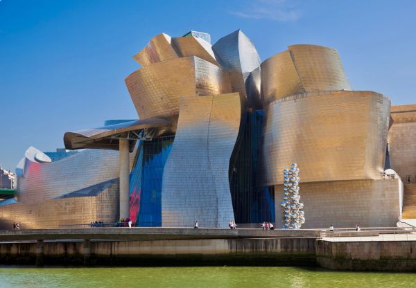 Bilbao-Guggenheim-Museum©dreamstime