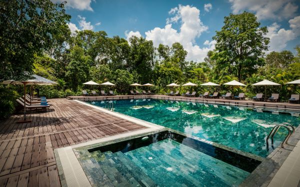 Farmhouse_Pool