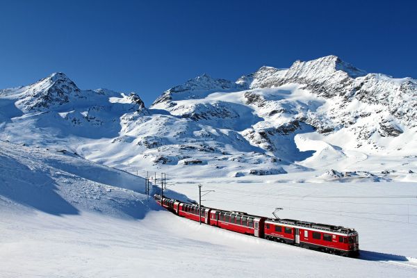 Zug©_Rhaetische_Bahn