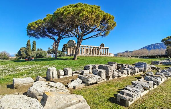 Paestum©shutterstock