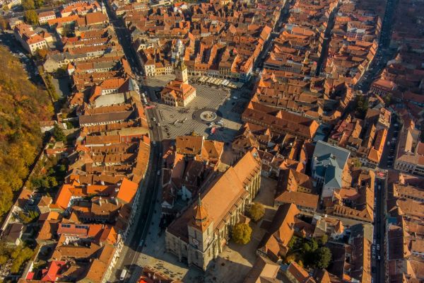 Kronstadt_von_oben©shutterstock
