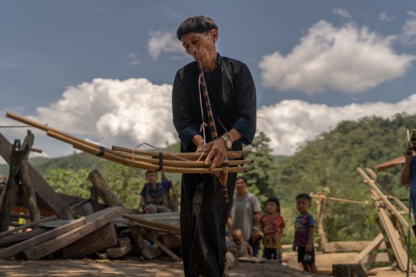 Heritage_Line_Upper_Mekong_Had_Sako_Instrument_Laos