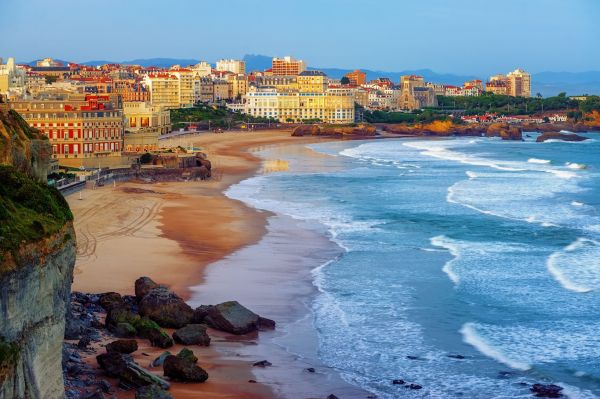 Biarritz_©shutterstock