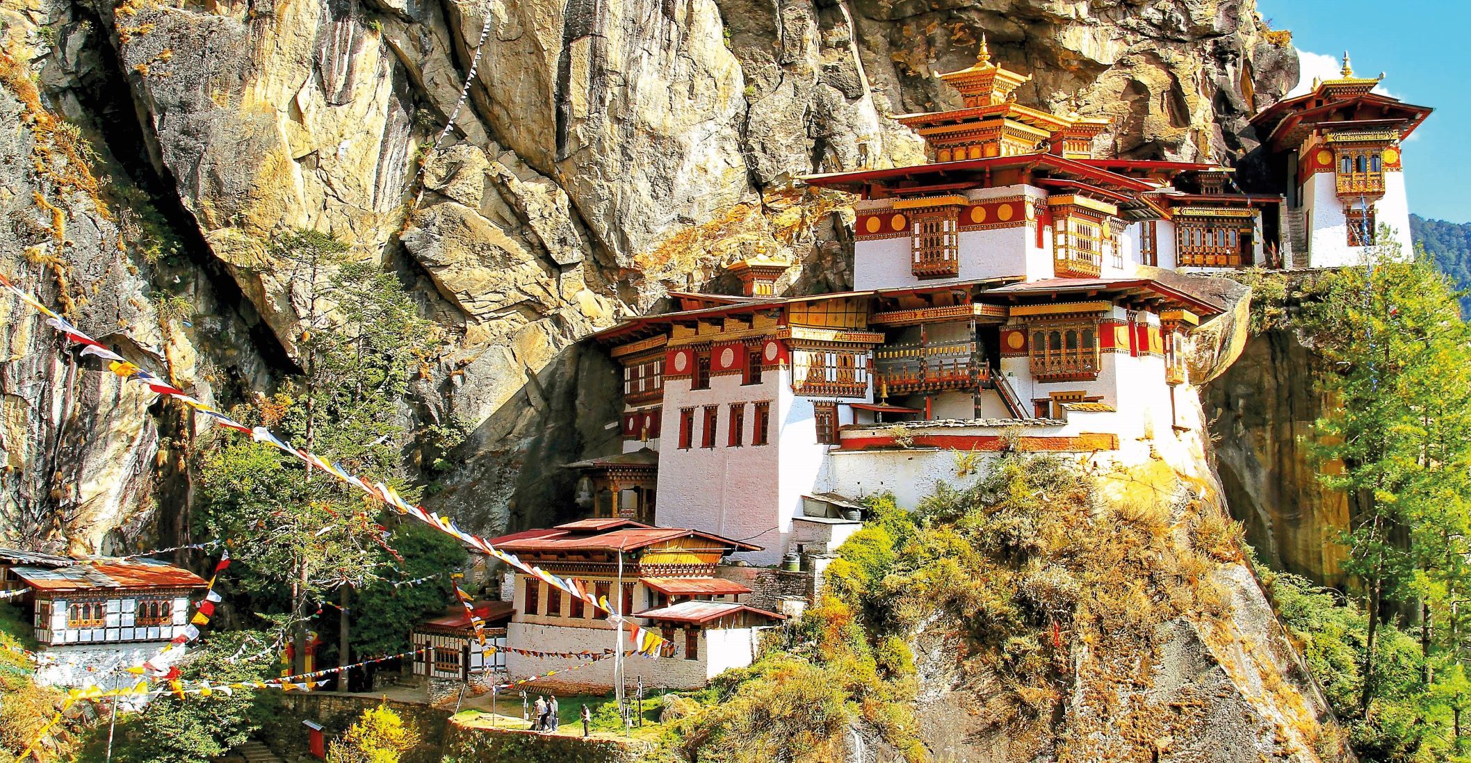  Bhutan-Tigernest__dreamstime.jpg 