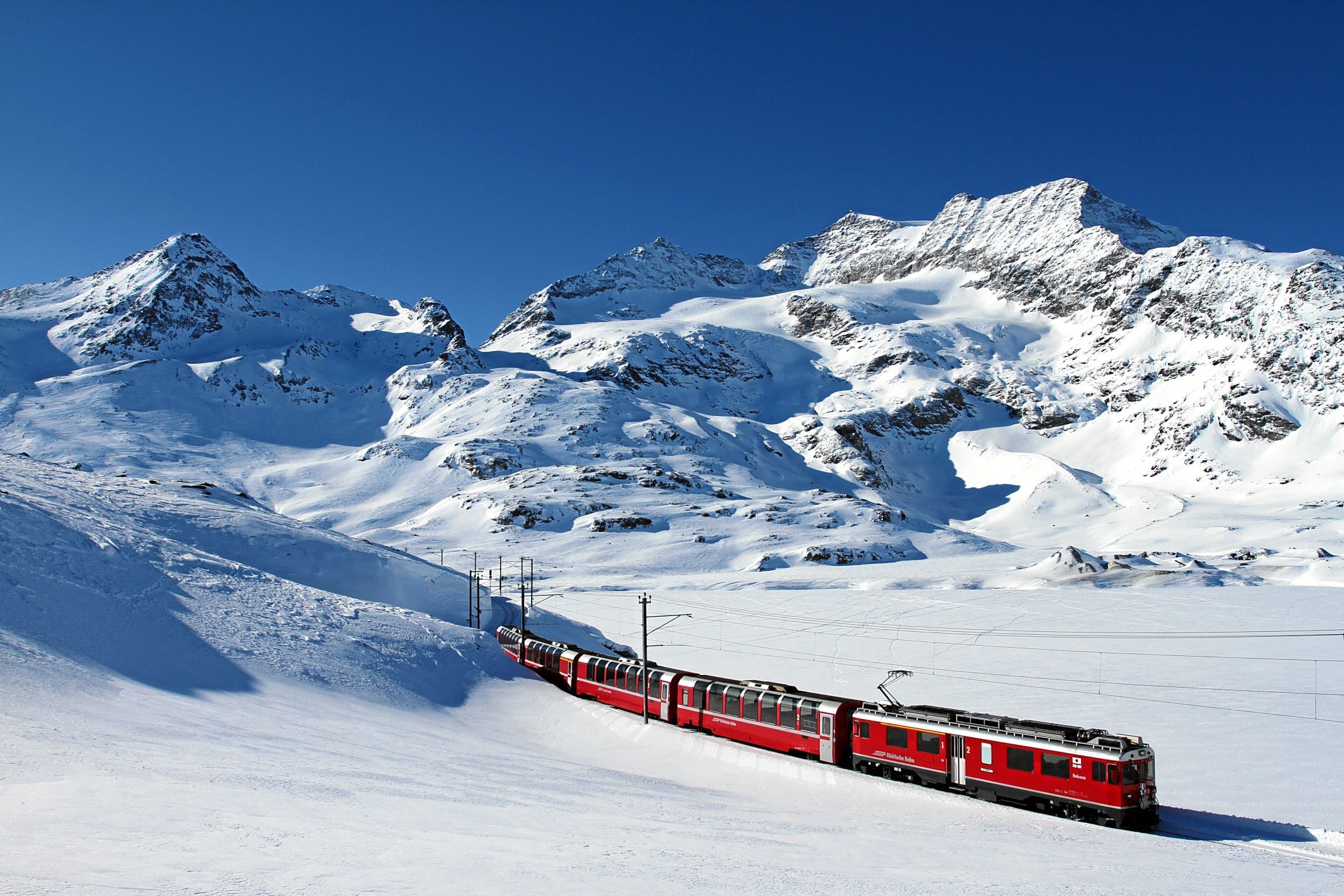  Zug__-Rhaetische-Bahn.jpg 
